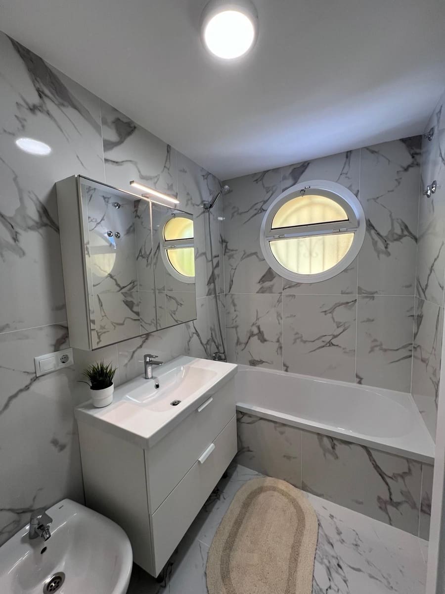 4 bedroom Villa for sale in La Mata with pool - € 369,000 (Ref: 8559917)