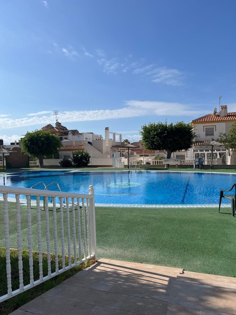 4 bedroom Villa for sale in La Mata with pool - € 369,000 (Ref: 8559917)