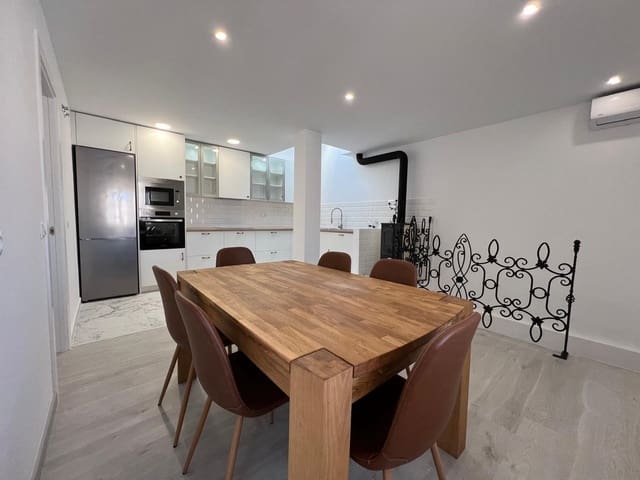 Chalet de 4 habitaciones en La Mata, Torrevieja en venta con piscina - 369.000 € (Ref: 8559917)