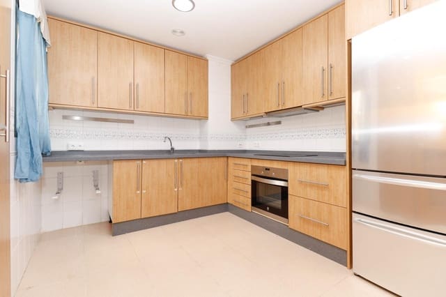 3 quarto Apartamento para venda em Centro, Torrevieja com garagem - 248 000 € (Ref: 8781806)