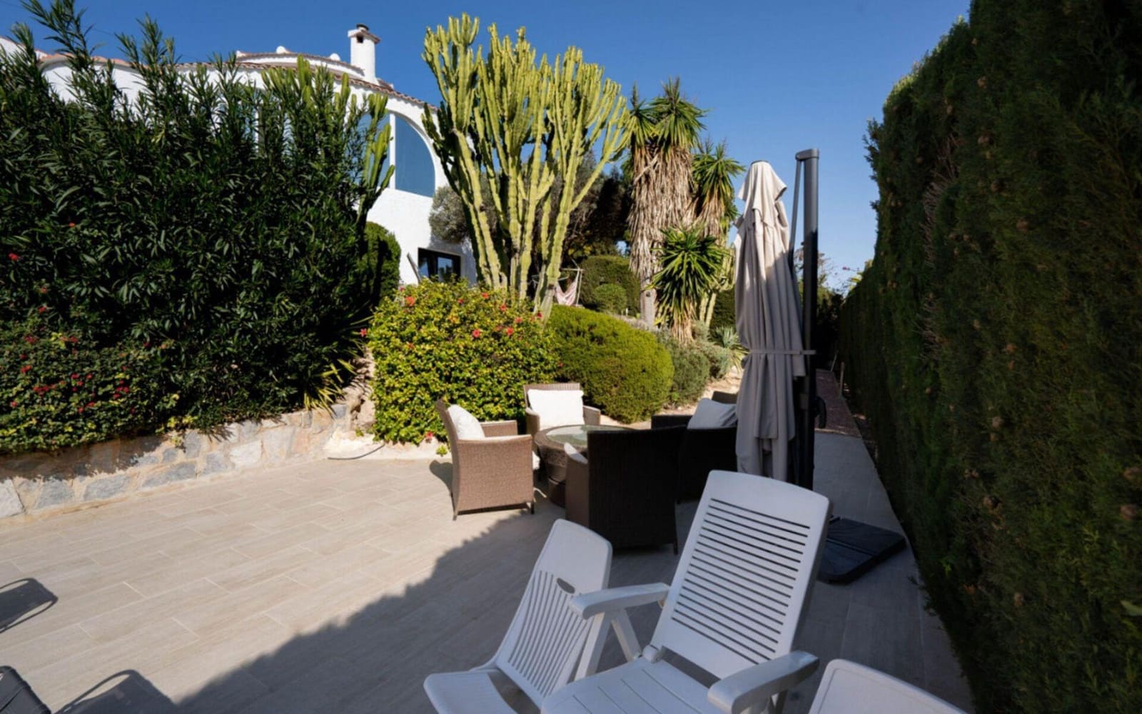 5 quarto Moradia para venda em Ciudad Quesada com piscina garagem - 735 000 € (Ref: 8893305)