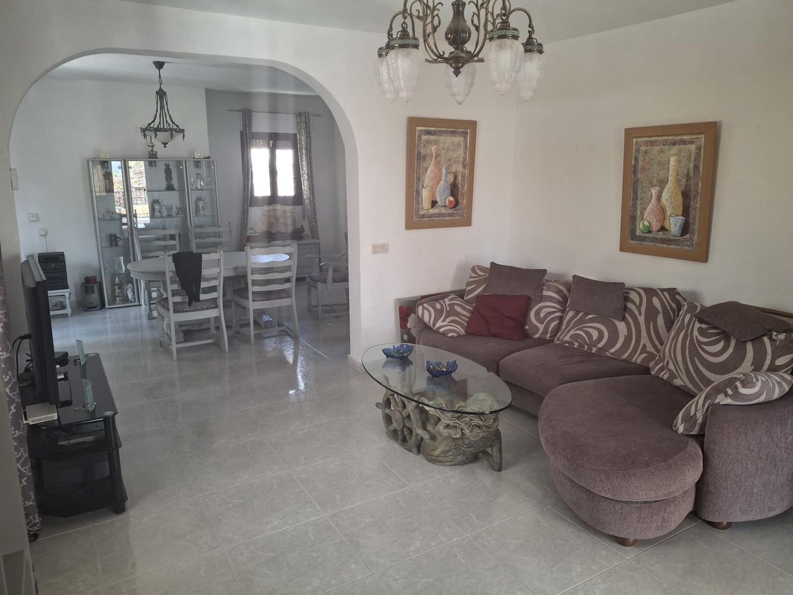 6 Zimmer Villa zu verkaufen in Filipinas mit Pool - 450.000 € (Ref: 8994002)