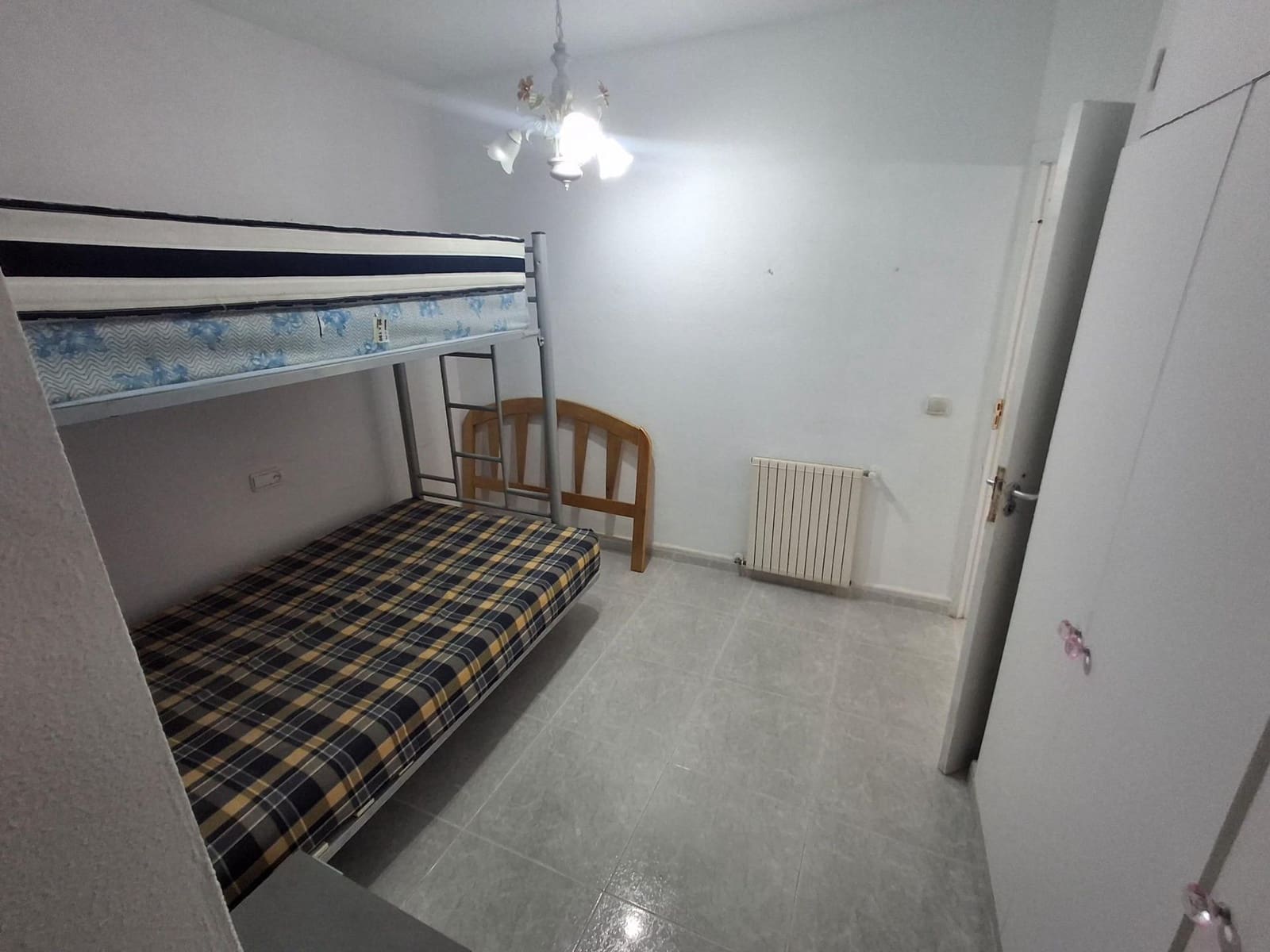 6 Zimmer Villa zu verkaufen in Filipinas mit Pool - 450.000 € (Ref: 8994002)