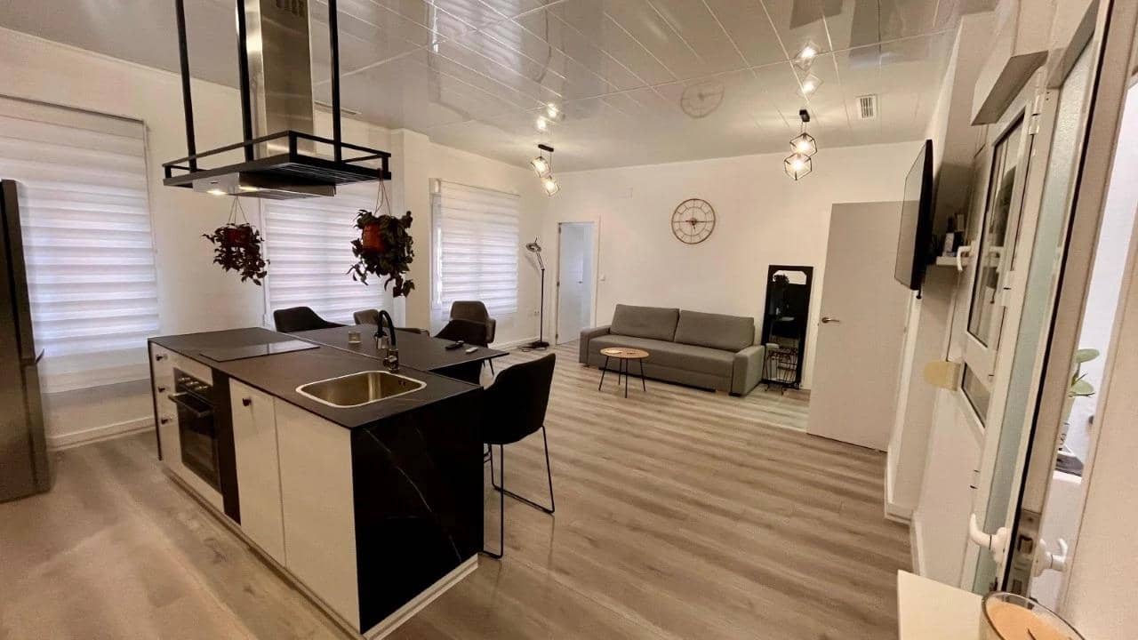 2 soveværelse Lejlighed til salg i Torrevieja - € 163.900 (Ref: 9017306)