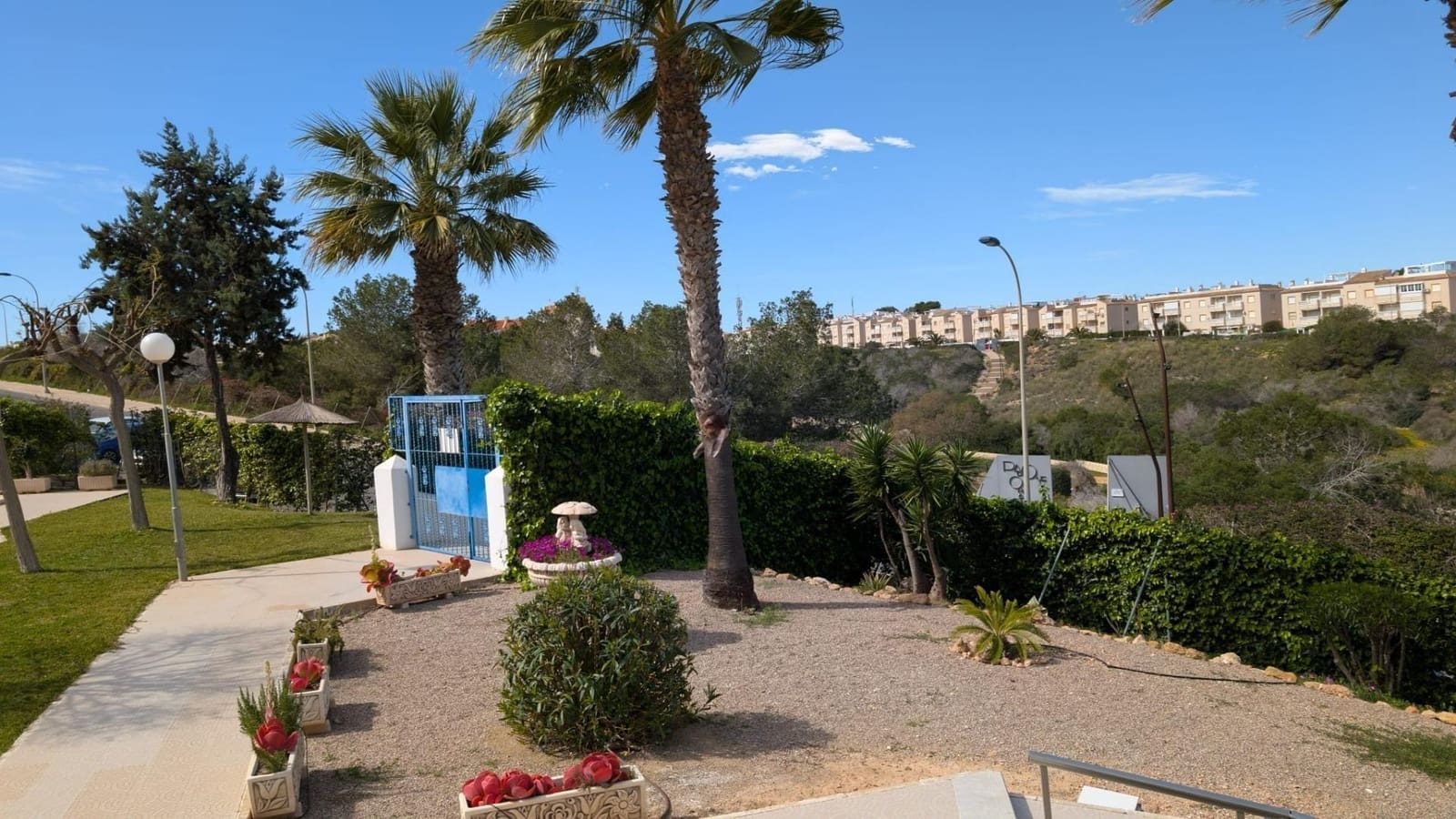 Studio til salg i La Mata med swimmingpool - € 85.900 (Ref: 9099281)