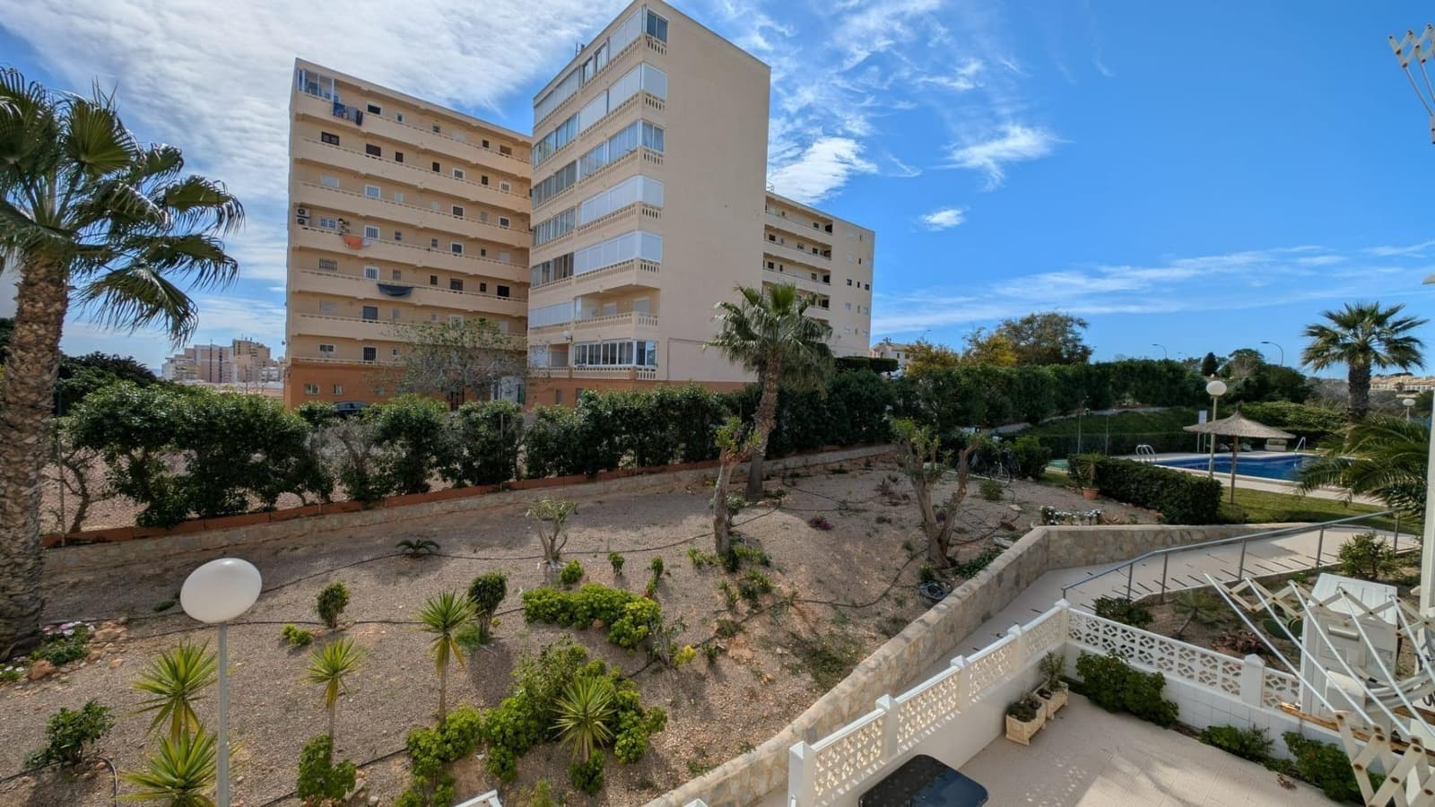 Studio til salg i La Mata med swimmingpool - € 85.900 (Ref: 9099281)