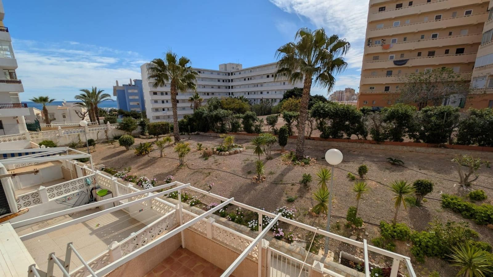 Studio til salg i La Mata med swimmingpool - € 85.900 (Ref: 9099281)