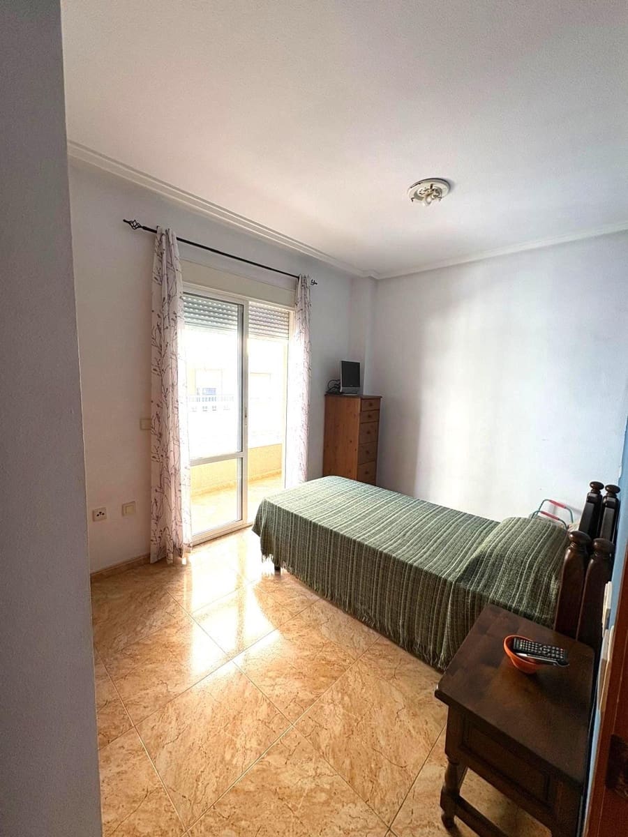 2 chambre Appartement à vendre à Torrevieja - 126 000 € (Ref: 9100888)