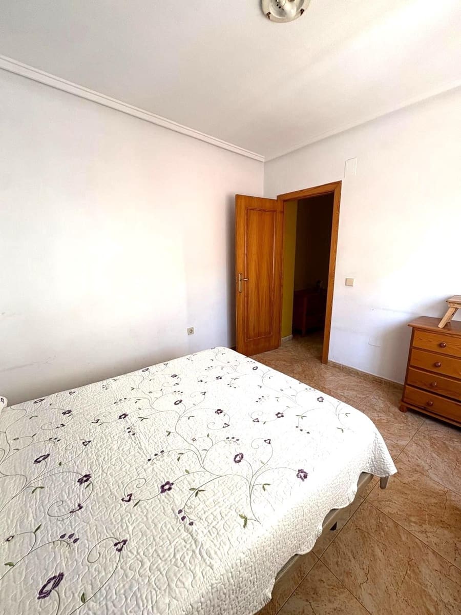 2 chambre Appartement à vendre à Torrevieja - 126 000 € (Ref: 9100888)