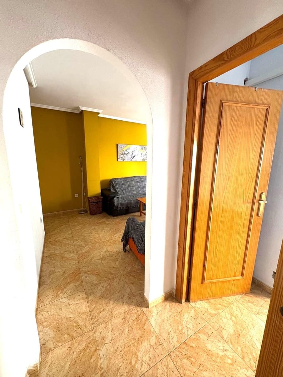 2 chambre Appartement à vendre à Torrevieja - 126 000 € (Ref: 9100888)