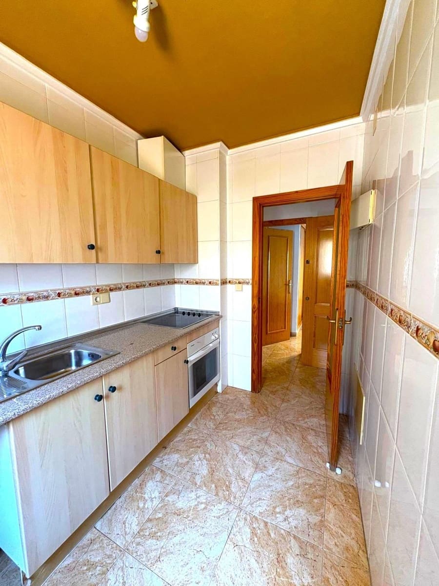 2 chambre Appartement à vendre à Torrevieja - 126 000 € (Ref: 9100888)