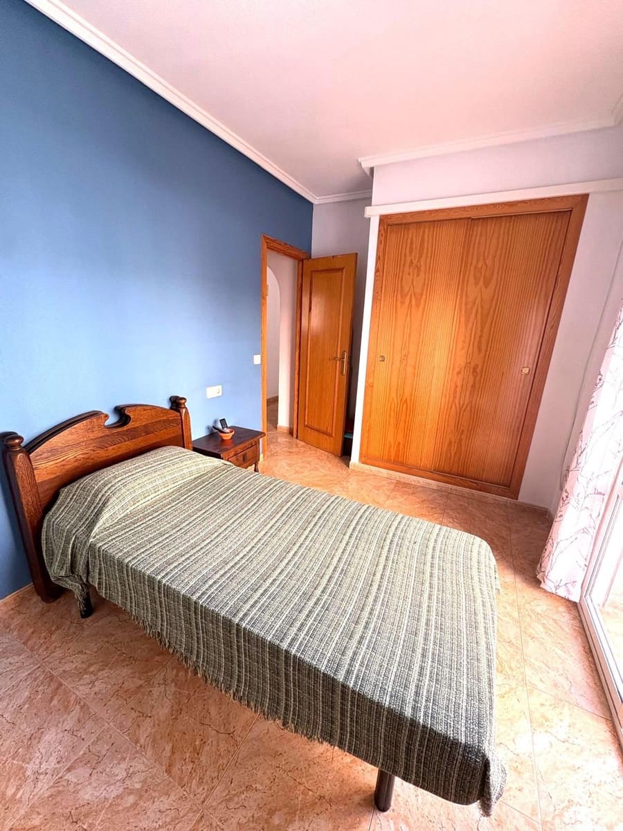 2 chambre Appartement à vendre à Torrevieja - 126 000 € (Ref: 9100888)