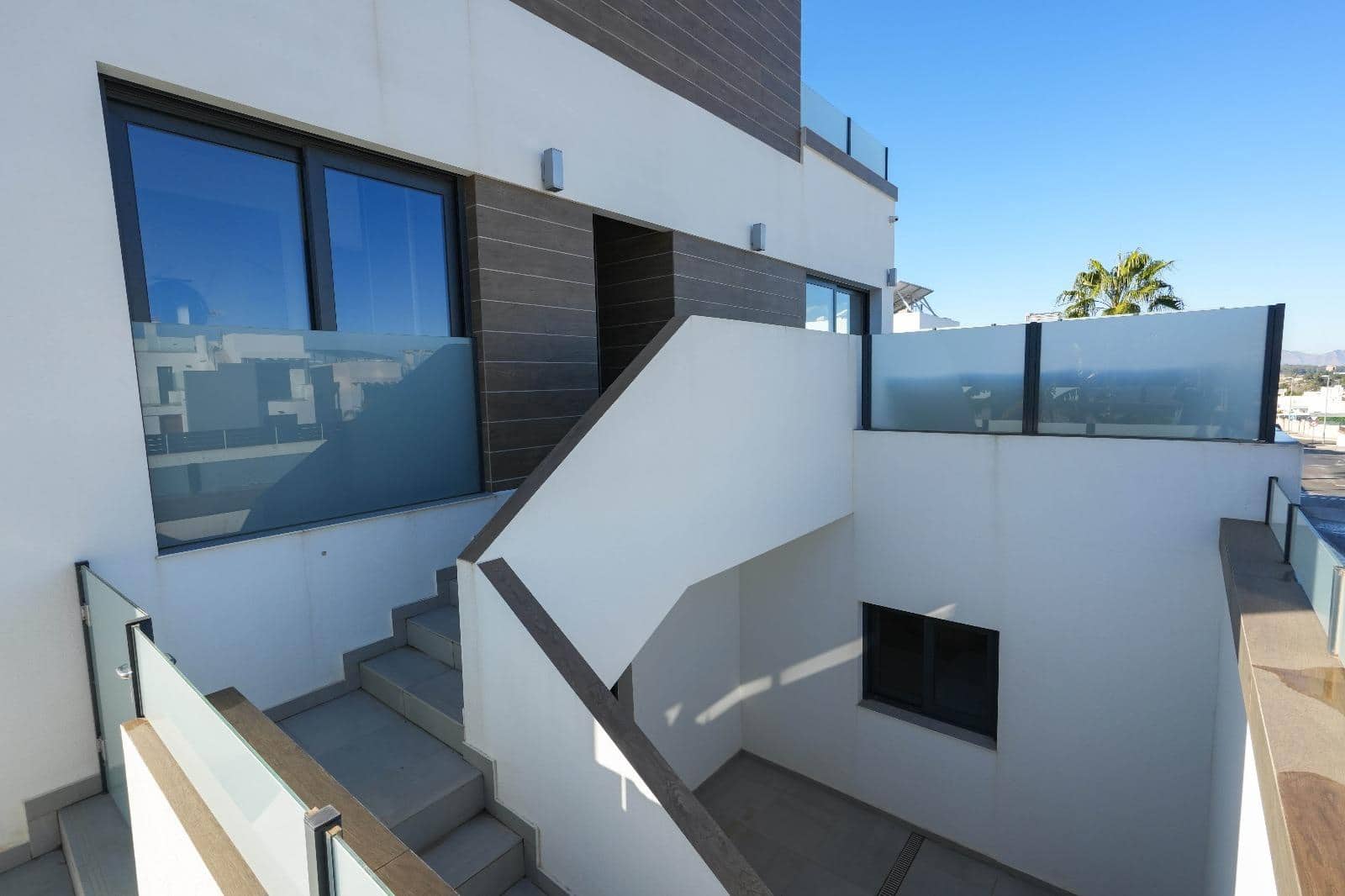 5 makuuhuone Rivitalo myytävänä paikassa Benijofar mukana uima-altaan - 530 000 € (Ref: 9165942)