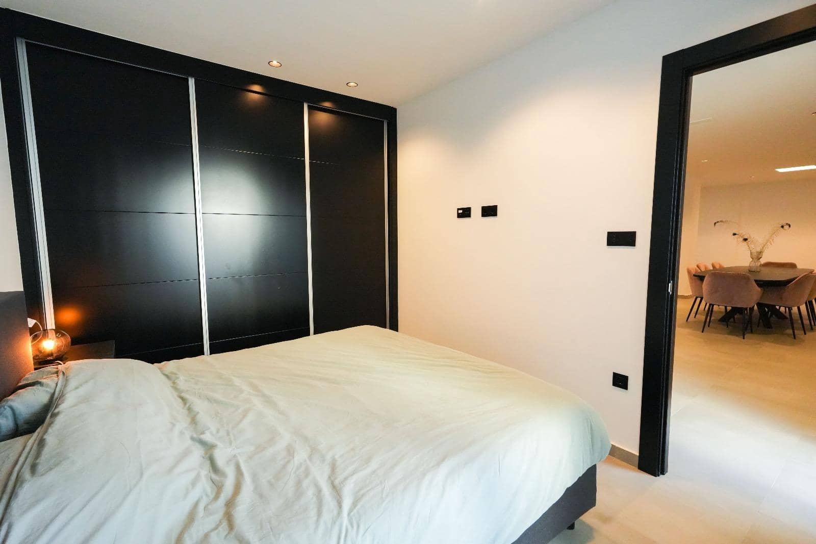 5 soveværelse Rækkehus til salg i Benijofar med swimmingpool - € 530.000 (Ref: 9165942)