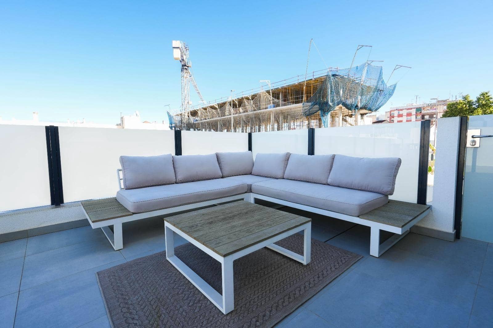 5 soveværelse Rækkehus til salg i Benijofar med swimmingpool - € 530.000 (Ref: 9165942)