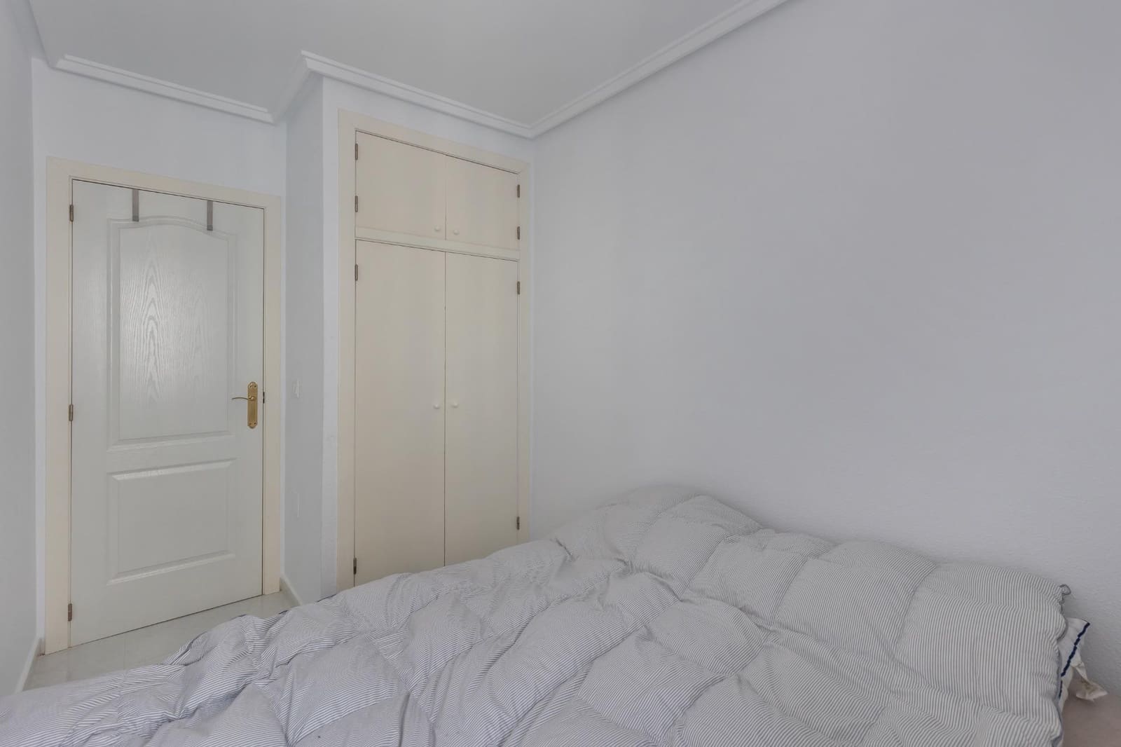 2 quarto Apartamento para venda em Torrevieja com piscina - 145 000 € (Ref: 9171725)