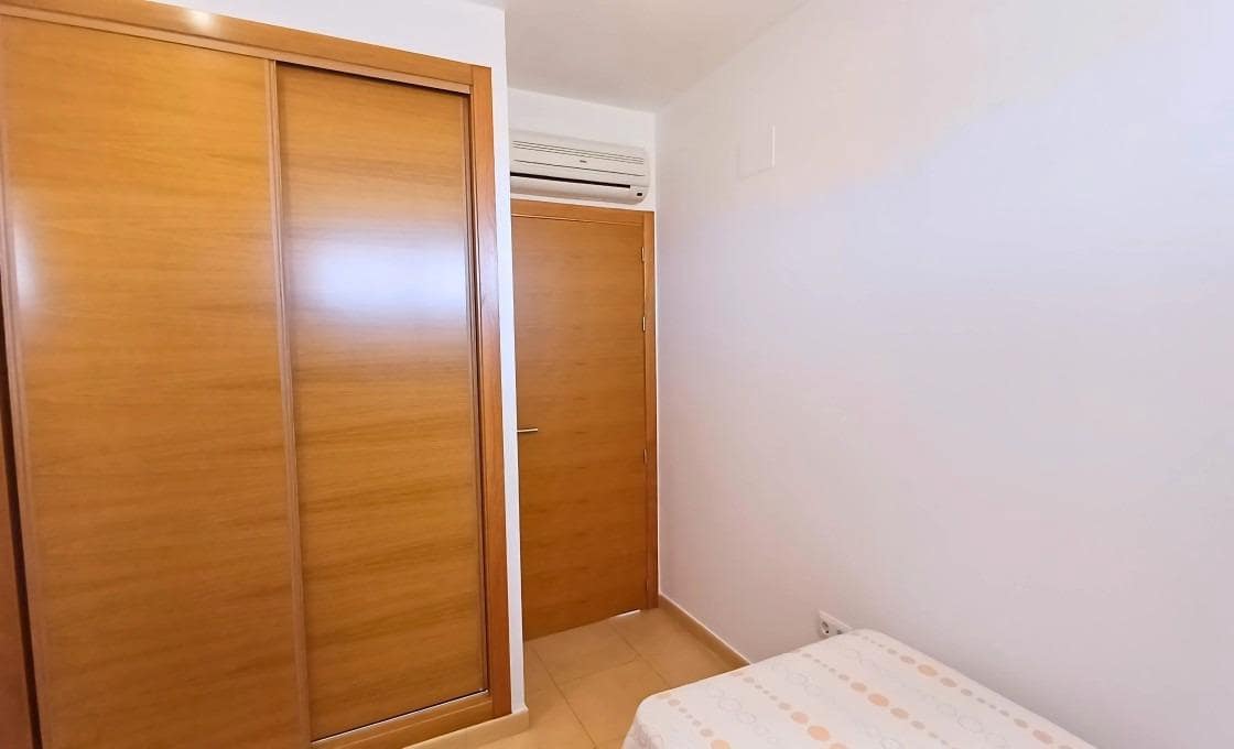 2 slaapkamer Penthouse te koop in Roldan met zwembad garage - € 117.000 (Ref: 9174870)