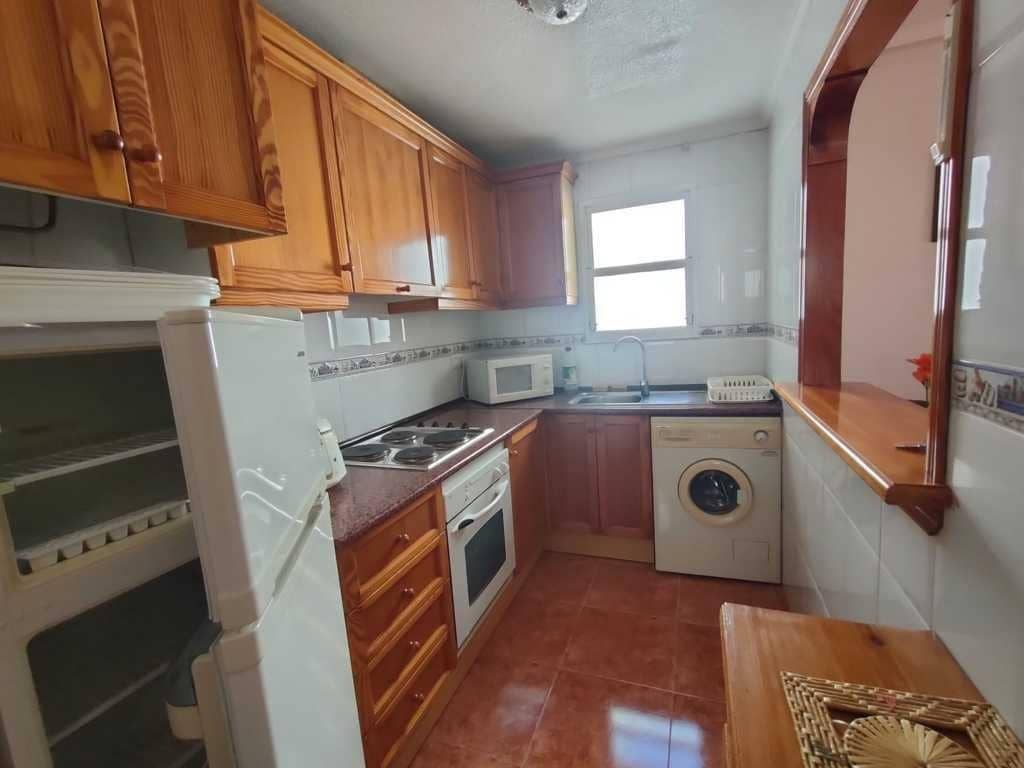 3 camera da letto Attico in vendita in Torrevieja con piscina - 134.900 € (Rif: 9176574)