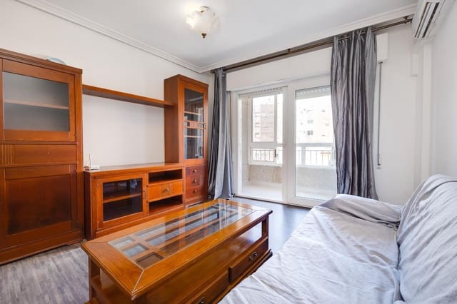 3 makuuhuone Huoneisto myytävänä paikassa Centro, Torrevieja - 138 500 € (Ref: 9208480)