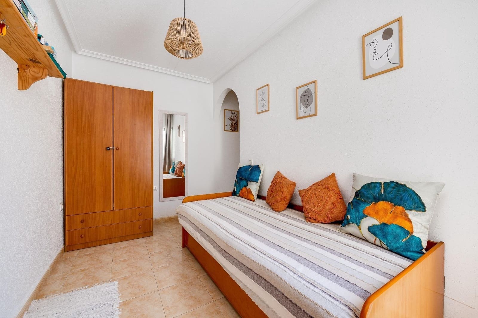 3 bedroom Bungalow for sale in Los Altos with pool - € 185,000 (Ref: 9232786)