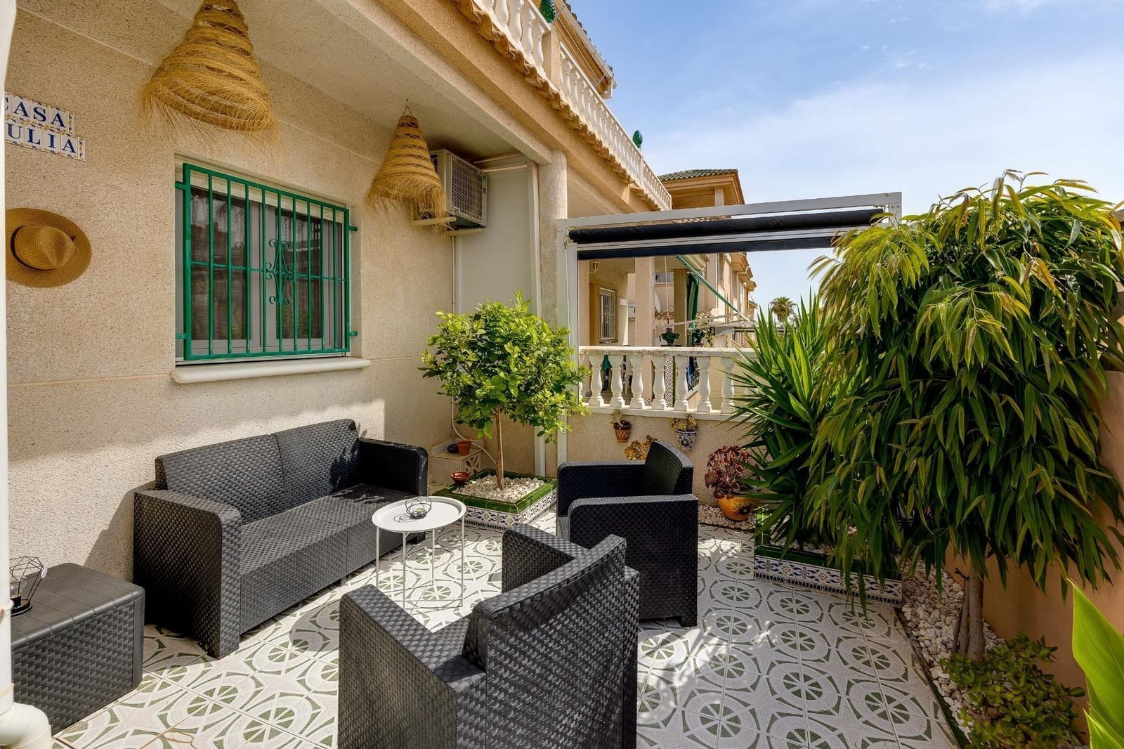 3 bedroom Bungalow for sale in Los Altos with pool - € 185,000 (Ref: 9232786)