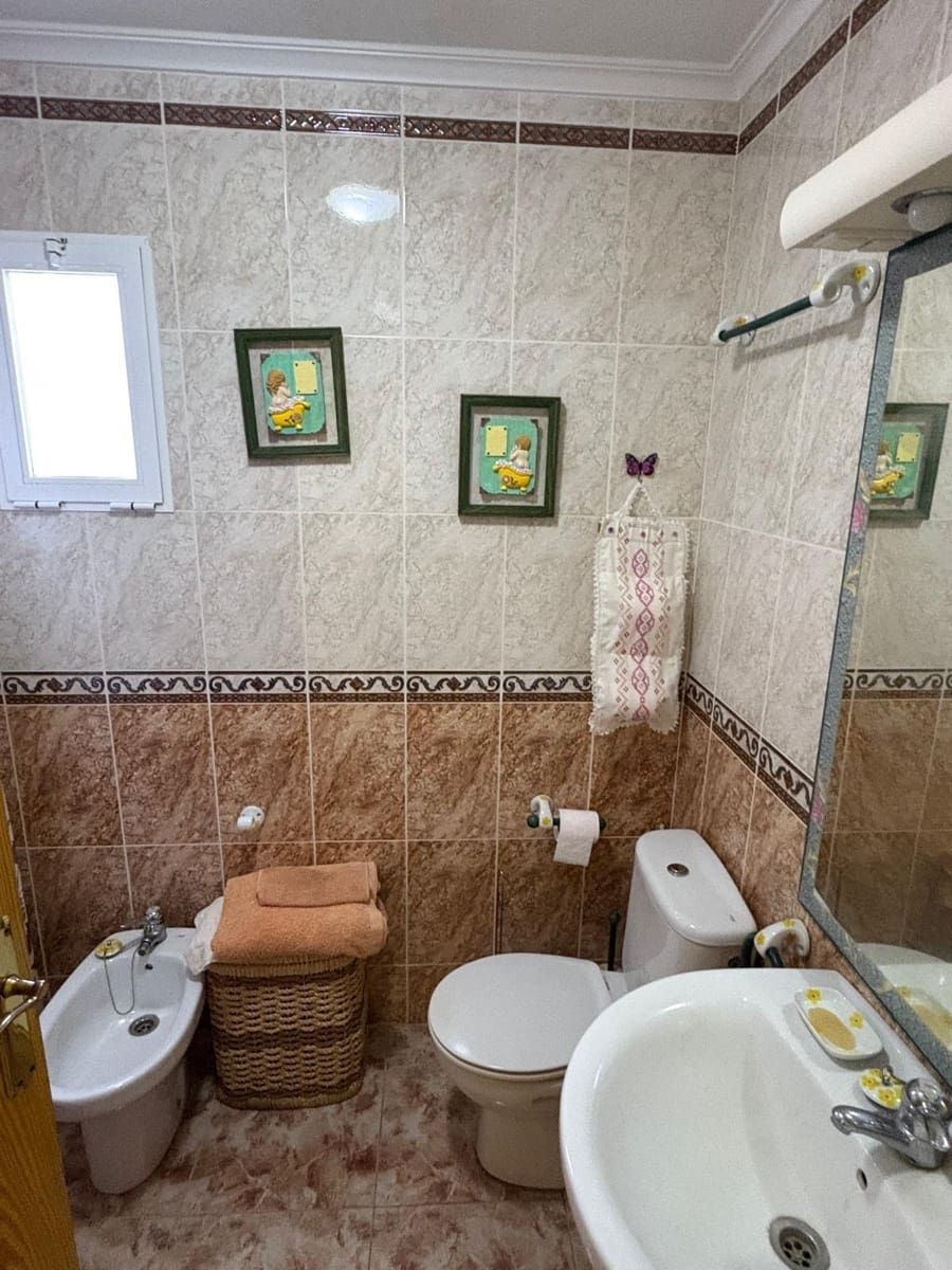 2 sypialnia Penthouse na sprzedaż w Torrevieja z garażem - 175 000 € (Ref: 9272472)