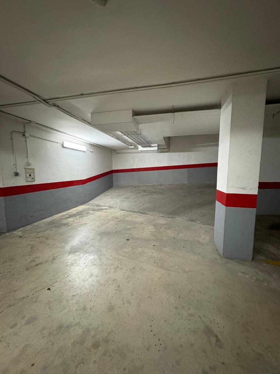 2 quarto Penthouse para venda em Torrevieja com garagem - 175 000 € (Ref: 9272472)