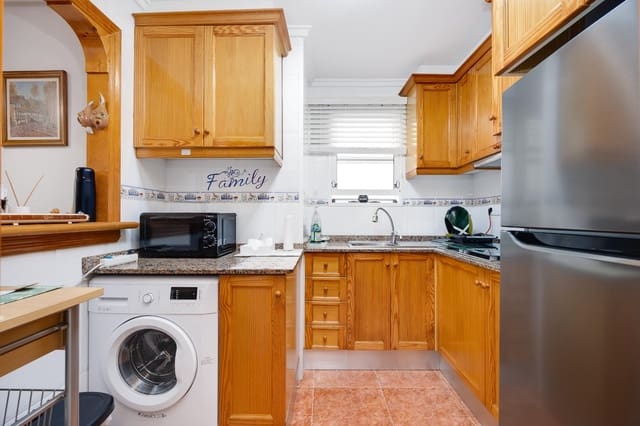 2 soverom Leilighet til salgs i Guardamar del Segura - € 142 990 (Ref: 9291463)