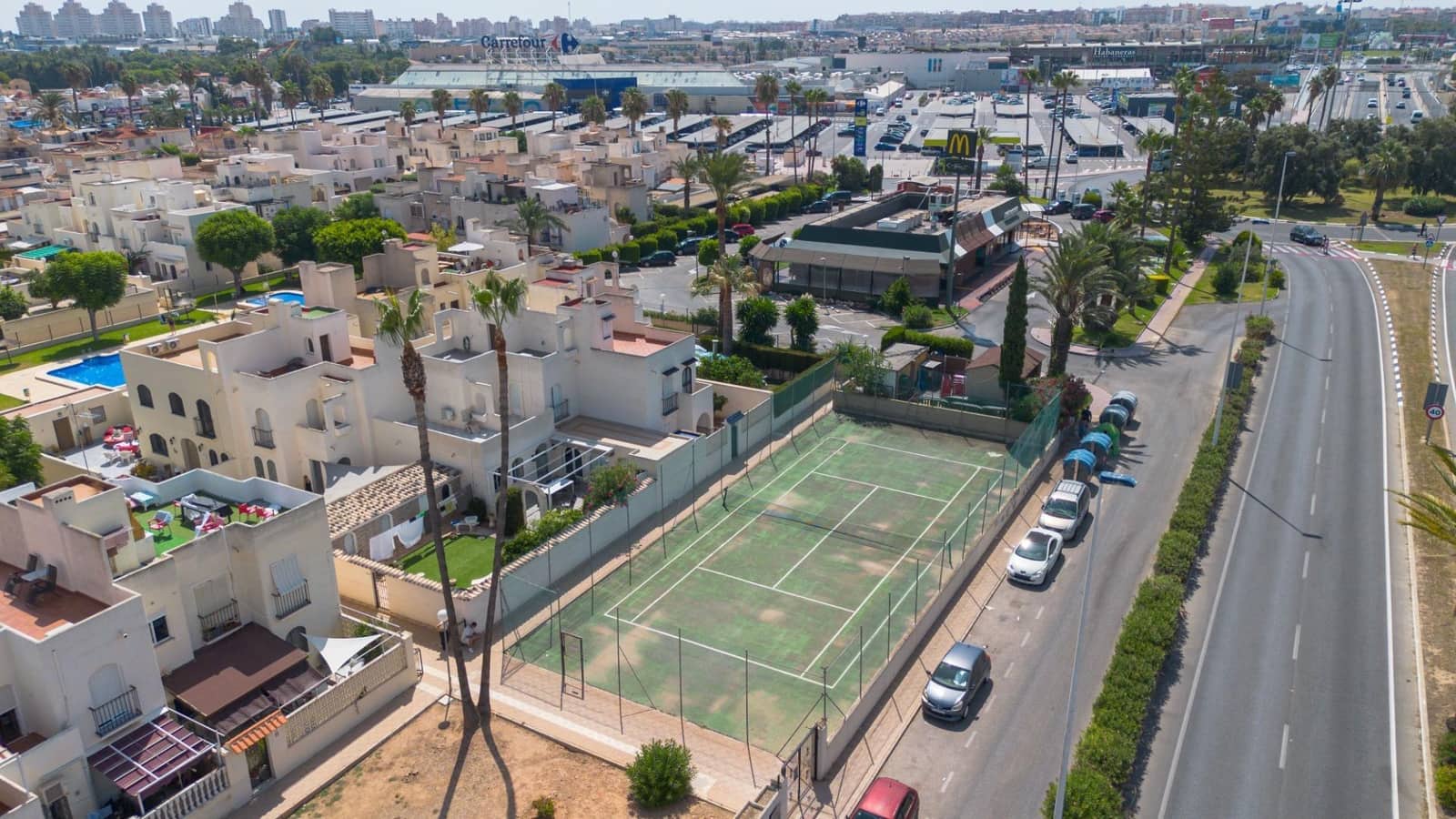 2 chambre Bungalow à vendre à Torrevieja avec piscine - 148 000 € (Ref: 9296780)