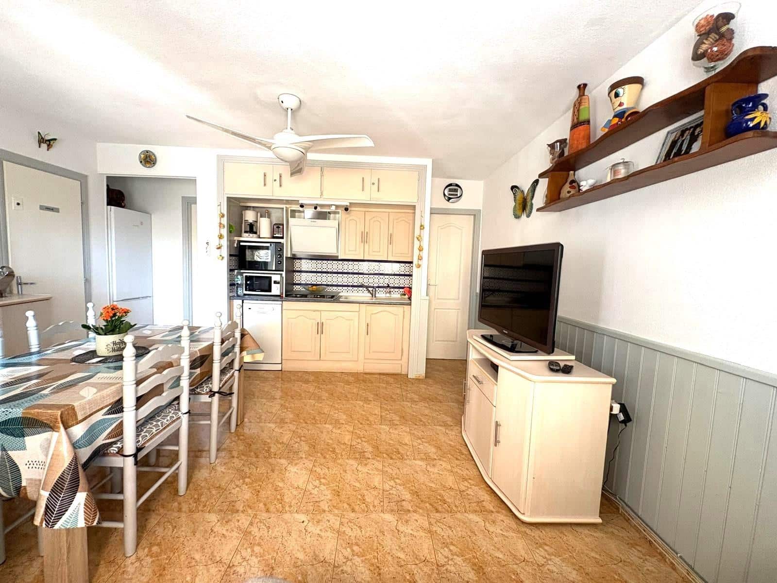 1 bedroom Bungalow for sale in Blue Lagoon with pool - € 99,990 (Ref: 9300959)