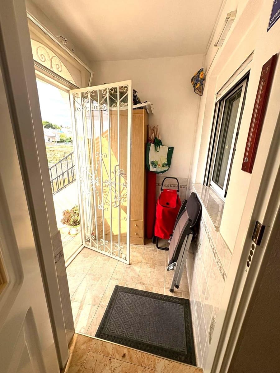 1 slaapkamer Bungalow te koop in Blue Lagoon met zwembad - € 99.990 (Ref: 9300959)