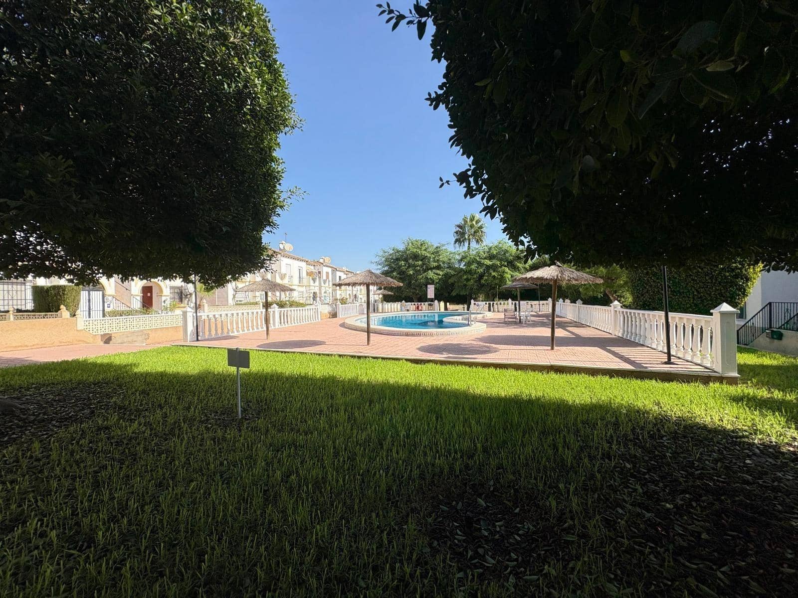 1 Zimmer Bungalow zu verkaufen in Blue Lagoon mit Pool - 99.000 € (Ref: 9300959)