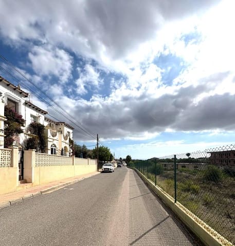 1 chambre Bungalow à vendre à Villamartin, Orihuela avec piscine - 99 000 € (Ref: 9300959)