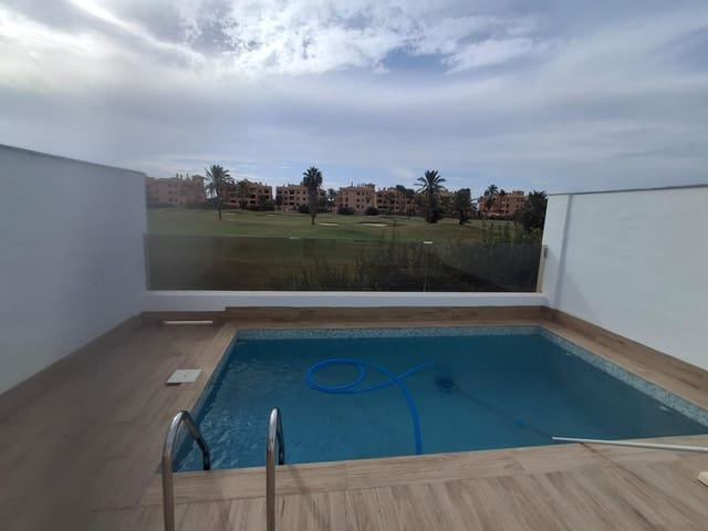 Apartamento de 3 habitaciones en Los Alcázares en venta con piscina garaje - 357.000 € (Ref: 9311090)
