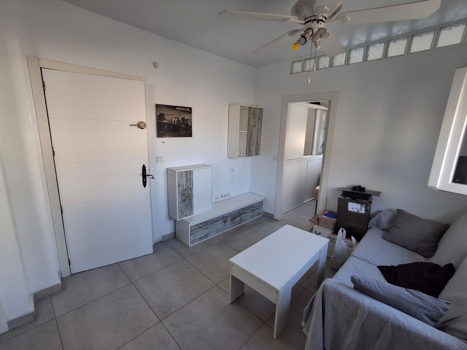 Studio til salg i Torrevieja med swimmingpool - € 95.000 (Ref: 9326359)