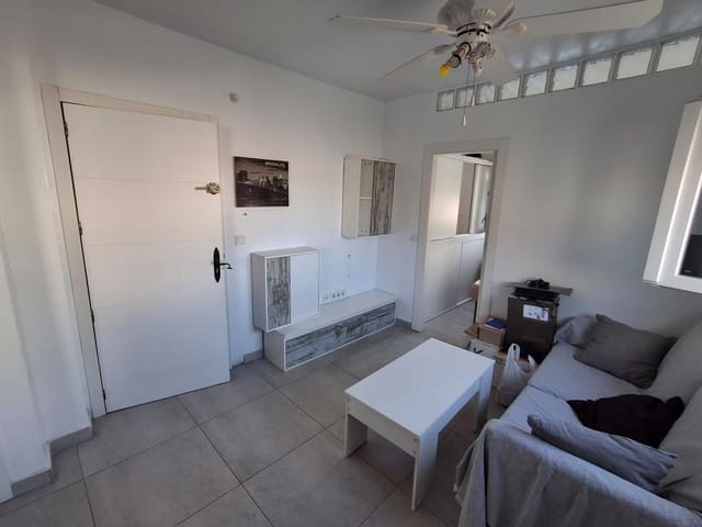 Studio till salu i El Acequión - Los Náufragos, Torrevieja med pool - 95 000 € (Ref: 9326359)