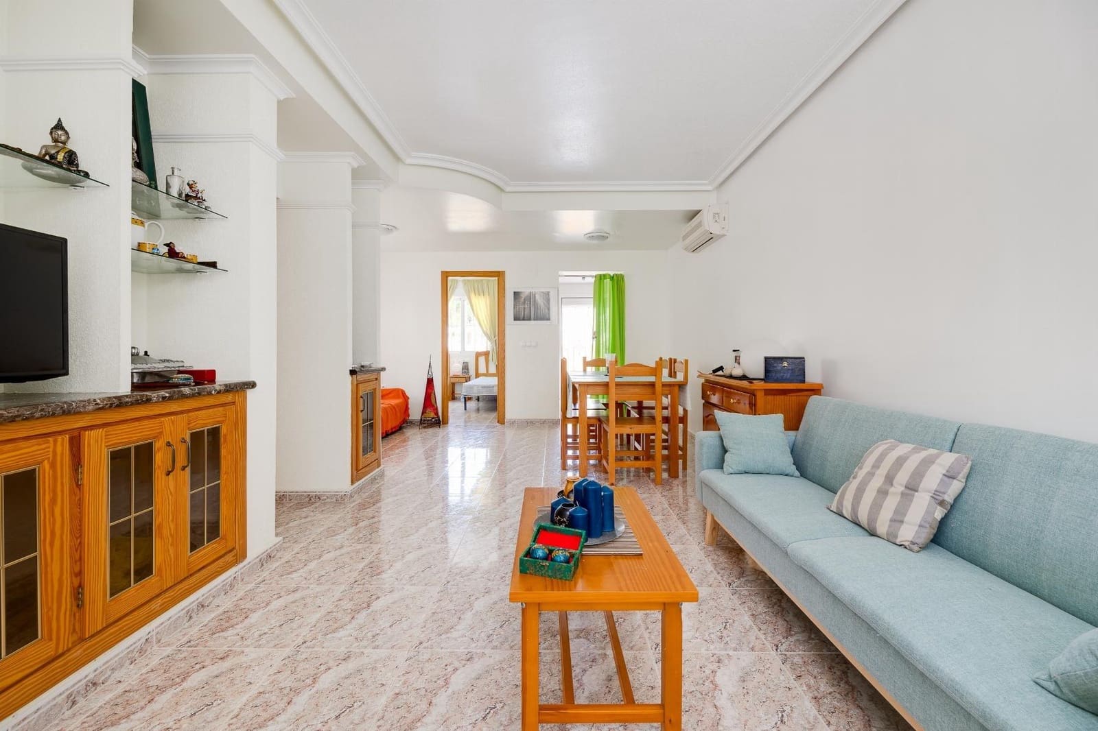 3 Zimmer Reihenhaus zu verkaufen in La Zenia mit Pool - 259.900 € (Ref: 9335234)