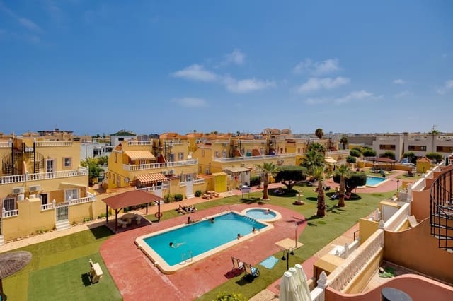 3 chambre Villa/Maison Mitoyenne à vendre à La Zenia, Orihuela avec piscine - 259 900 € (Ref: 9335234)