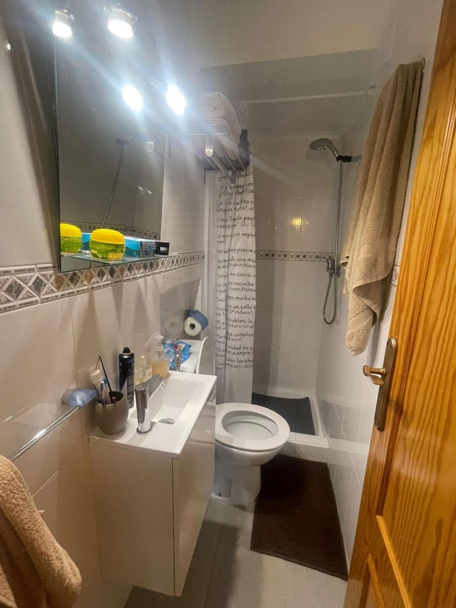 3 sypialnia Dom szeregowy na sprzedaż w Torrevieja z basenem - 210 000 € (Ref: 9335235)