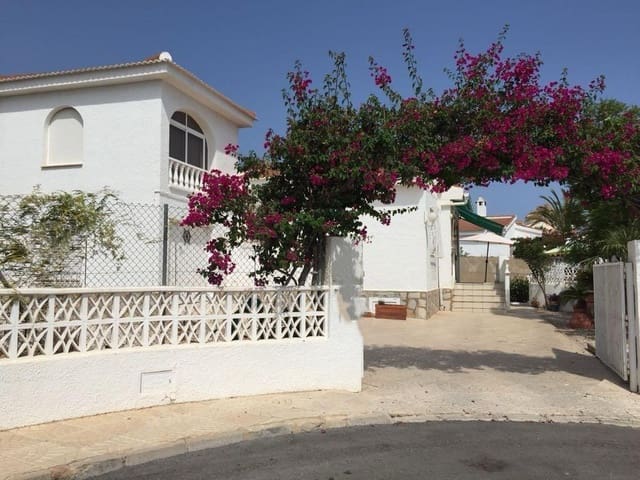 3 sypialnia Willa na sprzedaż w Ciudad Quesada, Rojales z basenem garażem - 435 000 € (Ref: 9335236)