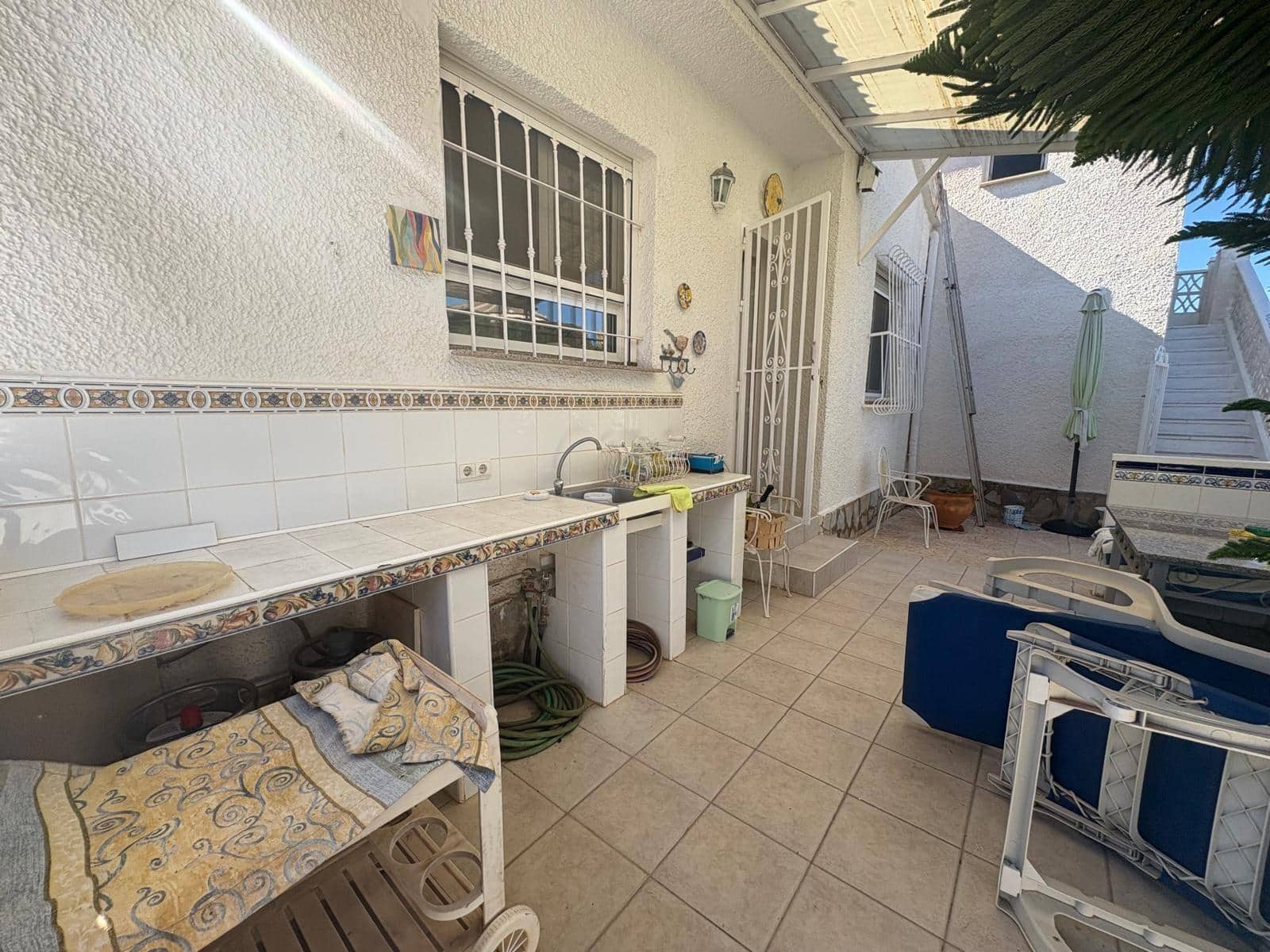 3 sypialnia Willa na sprzedaż w Ciudad Quesada z basenem garażem - 435 000 € (Ref: 9335236)