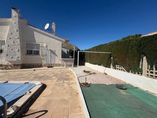 3 sypialnia Willa na sprzedaż w Ciudad Quesada, Rojales z basenem garażem - 435 000 € (Ref: 9335236)