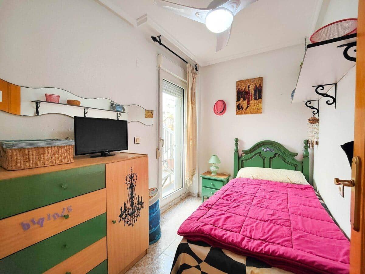 3 soveværelse Bungalow til salg i Torrevieja med swimmingpool - € 154.900 (Ref: 9347156)