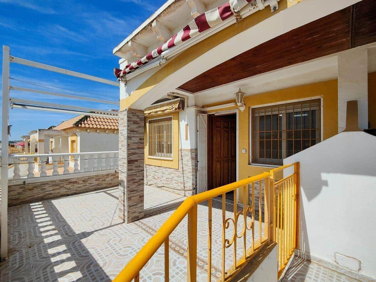 3 soveværelse Bungalow til salg i Torrevieja med swimmingpool - € 154.900 (Ref: 9347156)