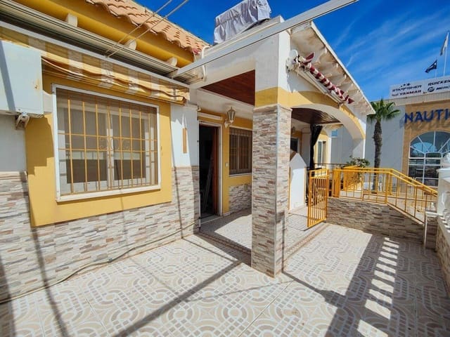 3 quarto Bungalow para venda em Centro, Torrevieja com piscina - 154 900 € (Ref: 9347156)