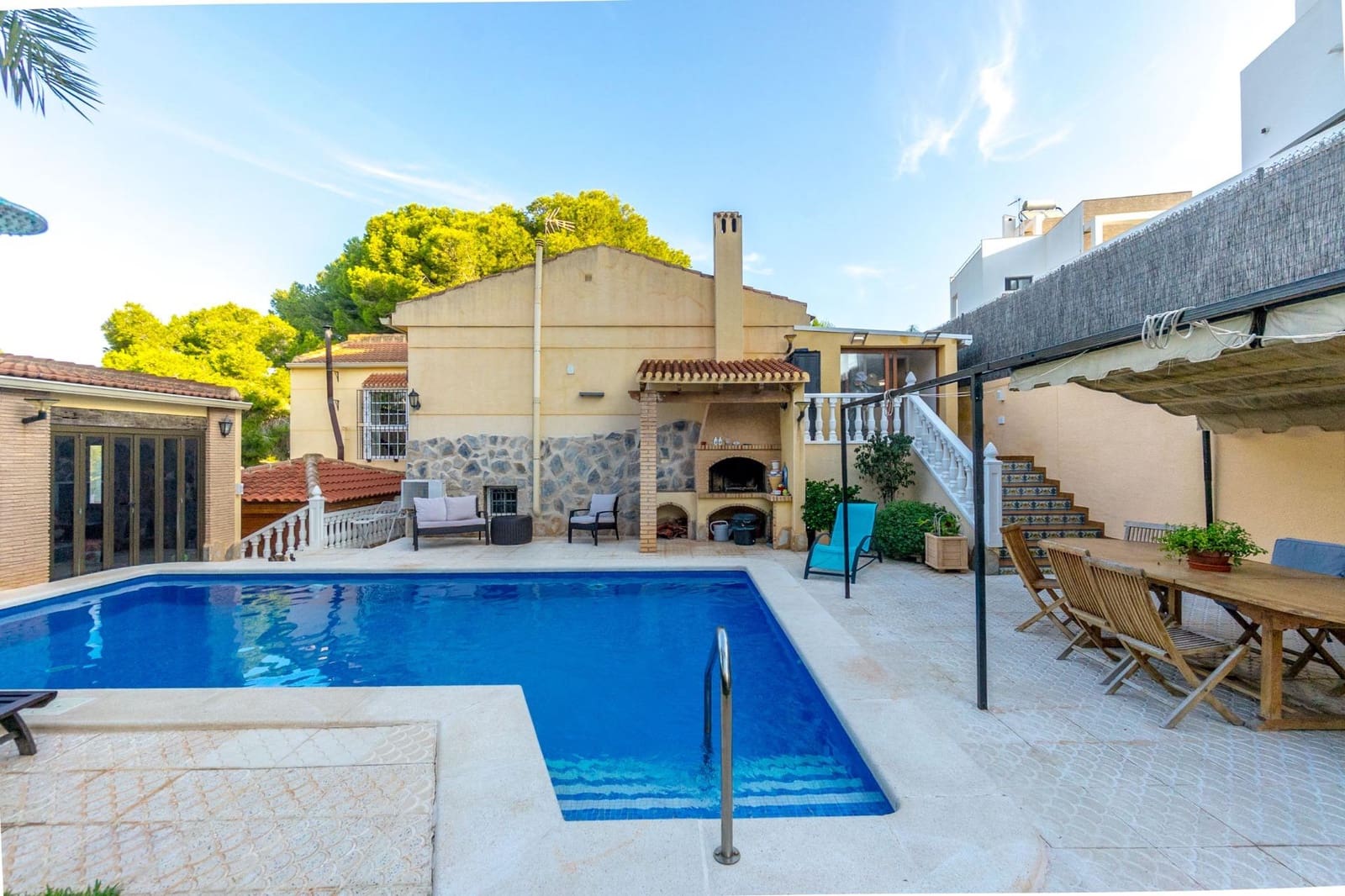 3 bedroom Villa for sale in Los Balcones with pool - € 490,000 (Ref: 9356081)