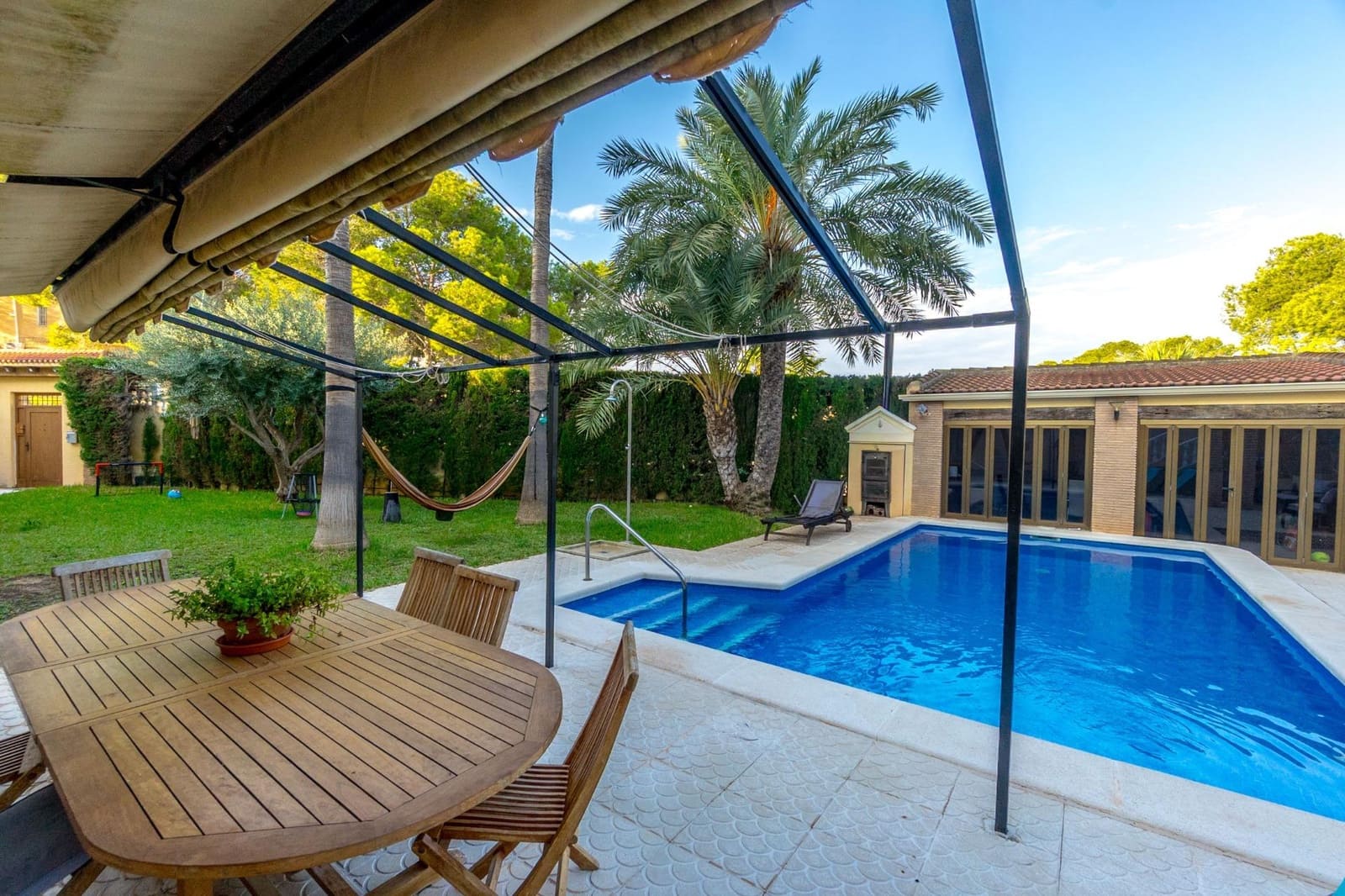 3 bedroom Villa for sale in Los Balcones with pool - € 490,000 (Ref: 9356081)