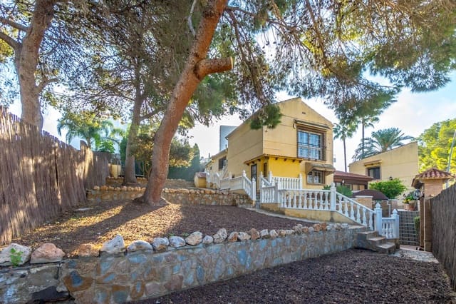 3 soverom Villa til salgs i Playa de los Locos, Torrevieja med svømmebasseng - € 490 000 (Ref: 9356081)