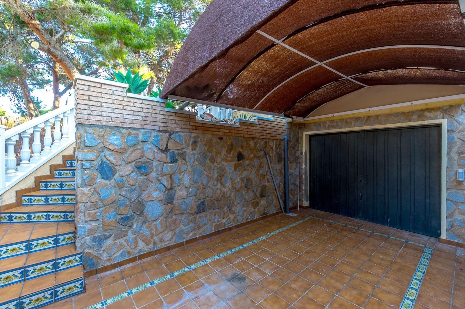 3 bedroom Villa for sale in Los Balcones with pool - € 490,000 (Ref: 9356081)