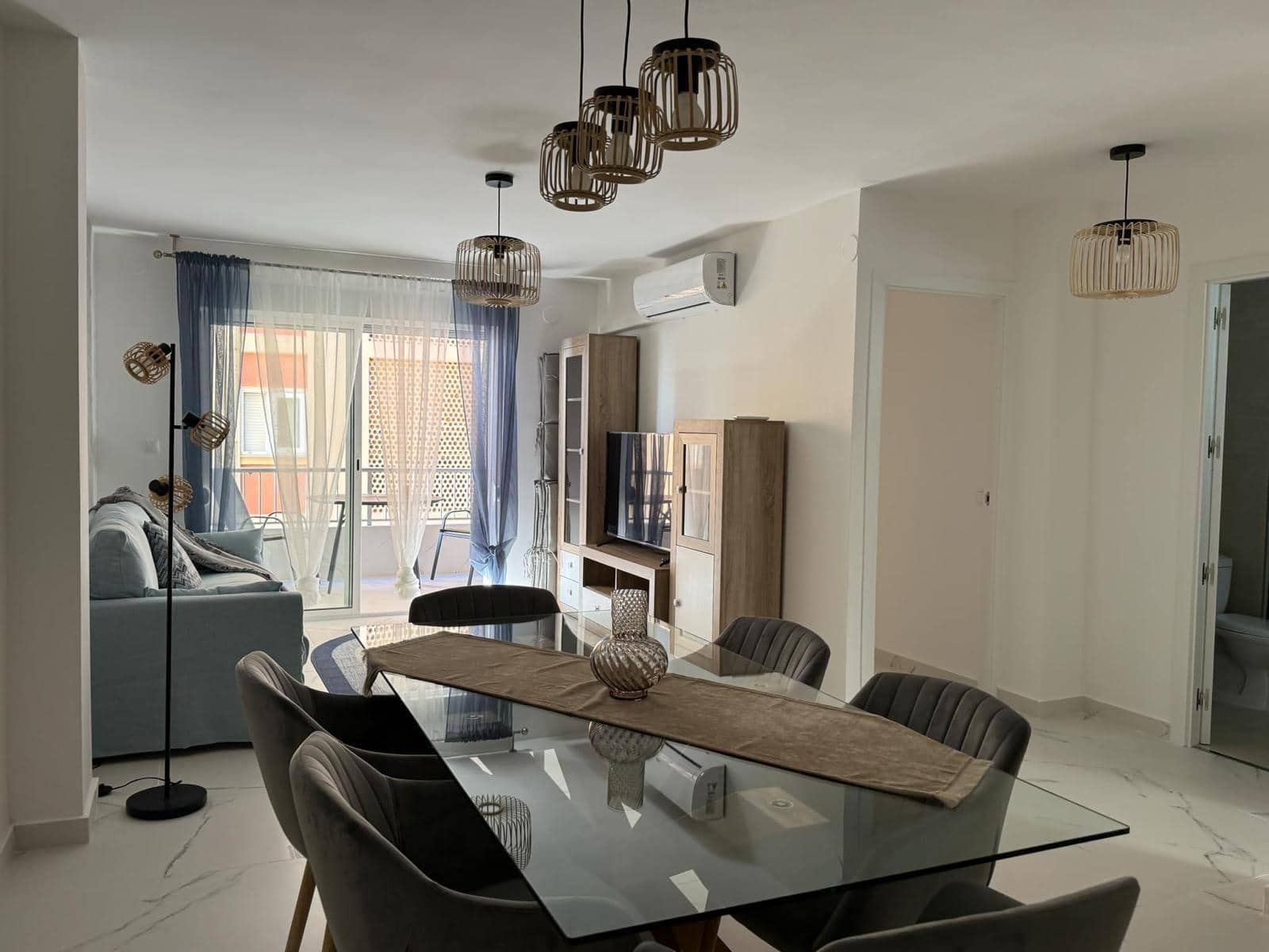 3 chambre Appartement à vendre à Torrevieja avec garage - 278 000 € (Ref: 9356082)